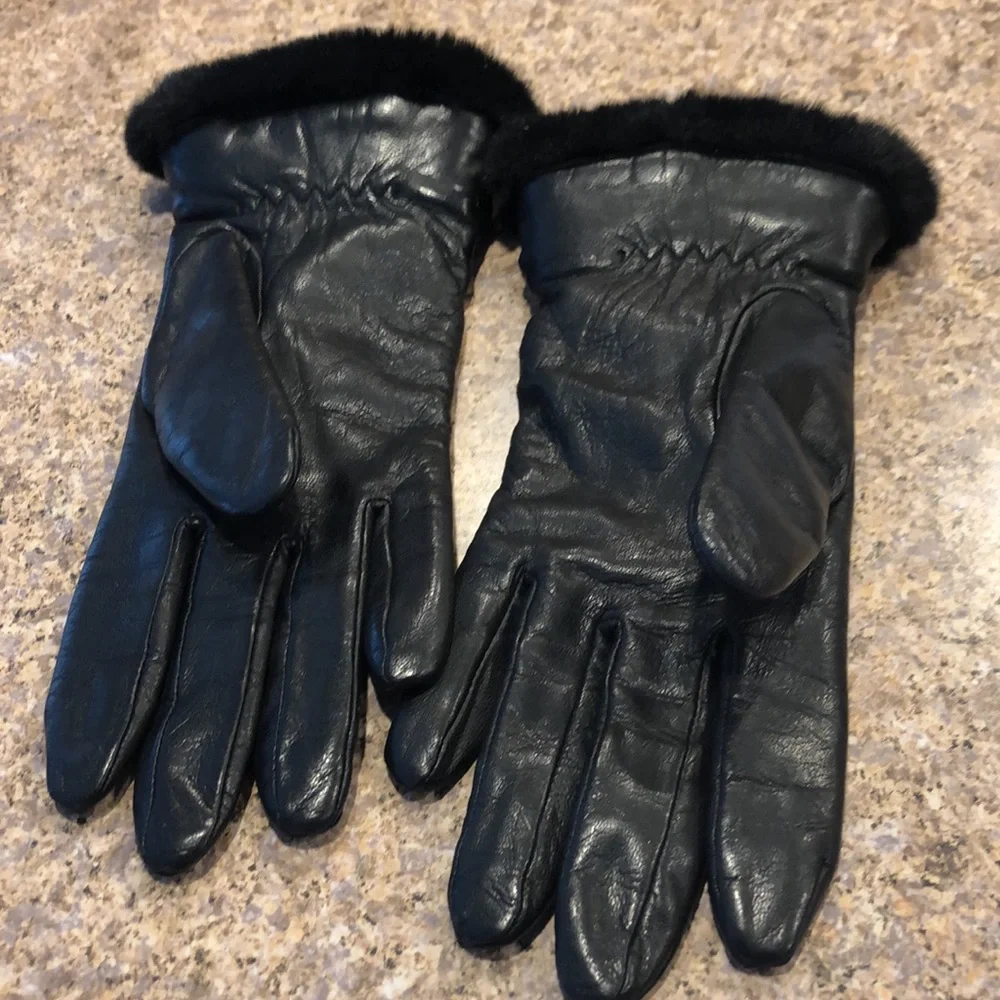 Vintage Fownes Black Leather Gloves Size 7 1/2